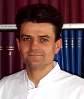 Dr. med. Jochen Seufert