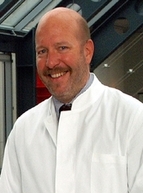 Prof. Dr.med. D. Tschöpe, 
Direktor des Diabeteszentrums Bad Oyenhausen